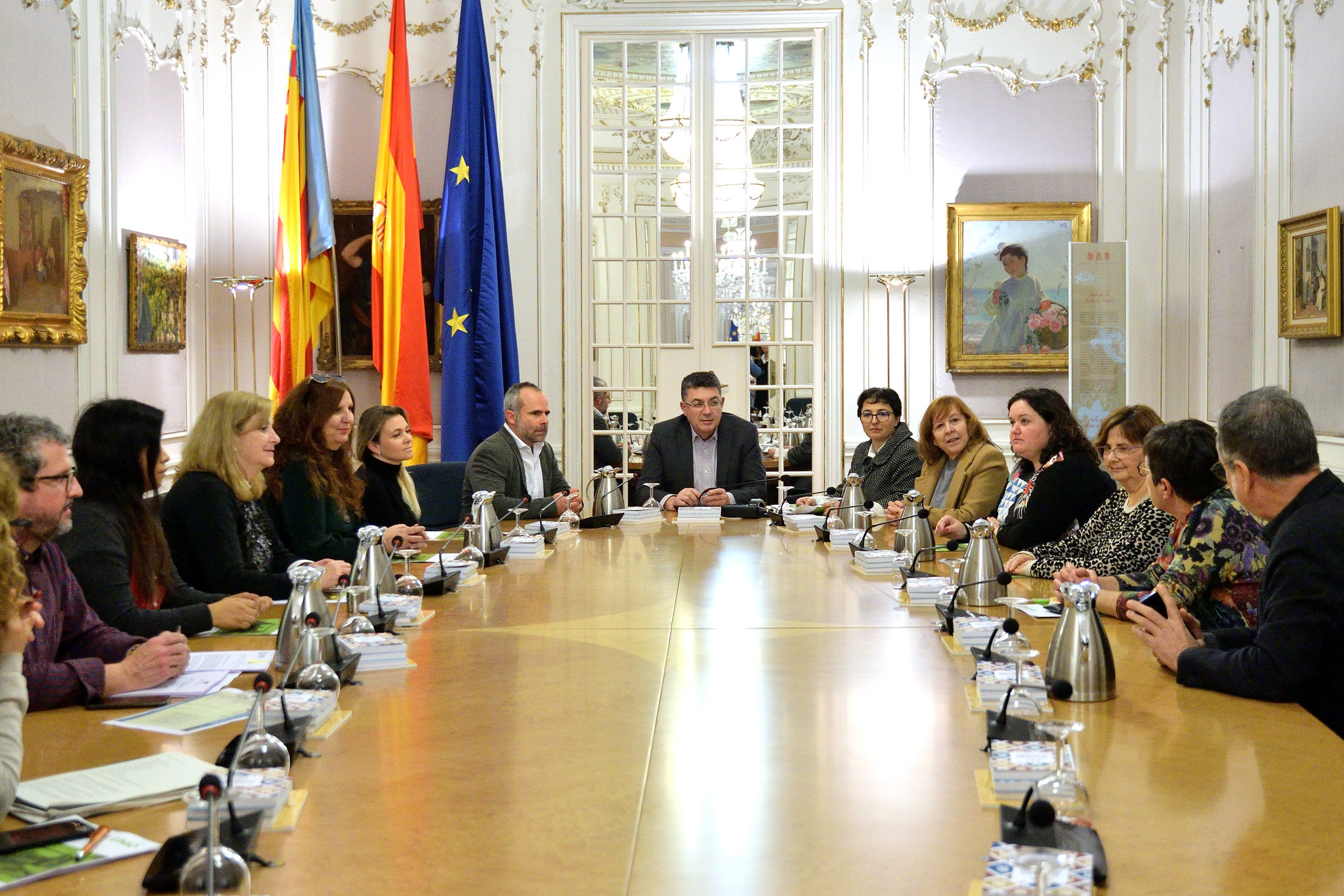 Reunión con la comisión de la Mujer de la Unió de Llauradors Reunión con la comisión de la Mujer de la Unió de Llauradors