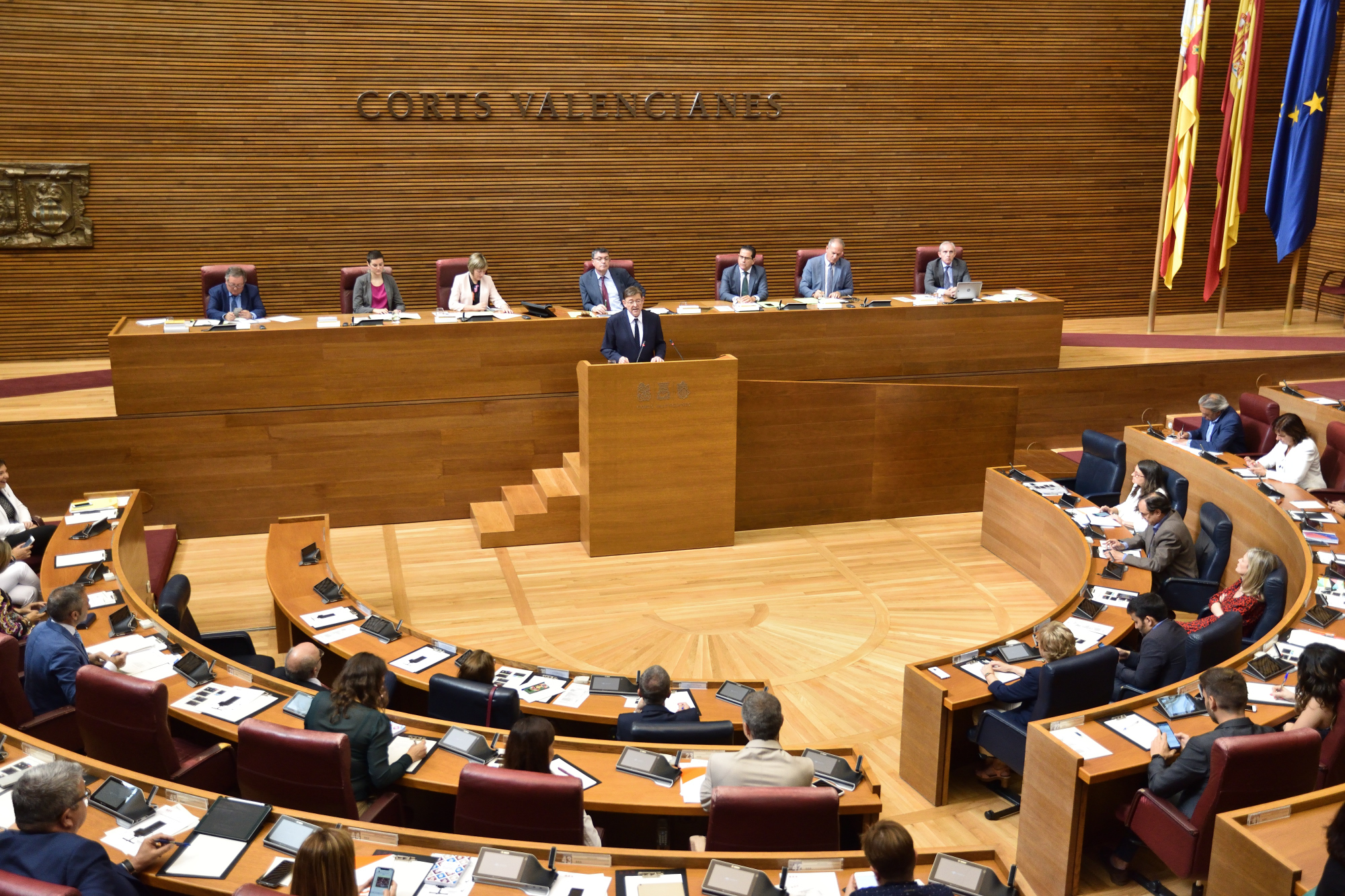 Ple de les Corts Valencianes