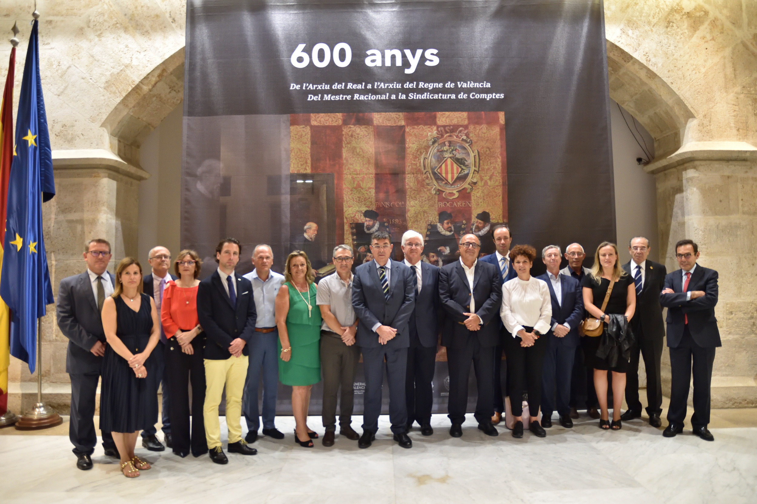 Visita de Síndics de Comptes de tot l'estat a les Corts Visita de Síndics de Comptes de tot l'estat a les Corts