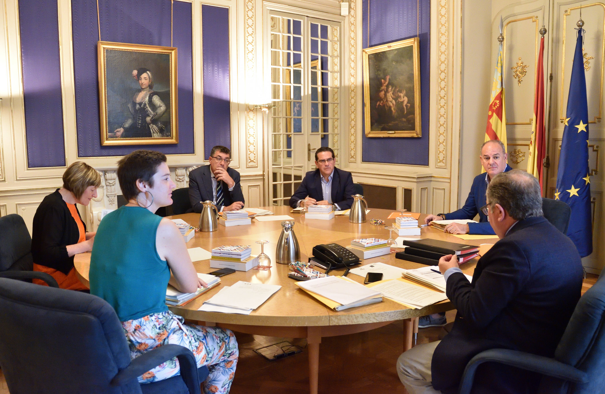 Reunió de la Mesa de les Corts Reunió de la Mesa de les Corts