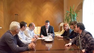Imatge de la reunió amb la Intersindical Valenciana