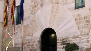 Les Corts aprueban la Ley de acompañamiento a los presupuestos de la Generalitat de 2015
