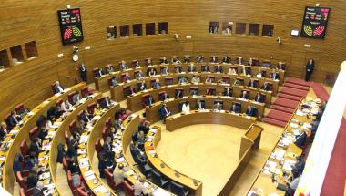 Les Corts aprueban los presupuestos de la Generalitat para 2014