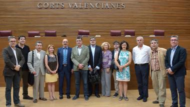 El President de les Corts proposarà a CALRE el reconeixement oficial i la promoció de totes les llengües europees El President de les Corts proposarà a CALRE el reconeixement oficial i la promoció de totes les llengües europees