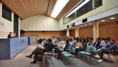Comencen els cursos de Dret Parlamentari a les Corts Comencen els cursos de Dret Parlamentari a les Corts