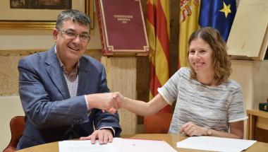 Les Corts i la Unió de Periodistes començaran la seua col·laboració amb una jornada de periodisme parlamentari Les Corts i la Unió de Periodistes començaran la seua col·laboració amb una jornada de periodisme parlamentari
