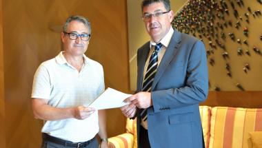 Les Corts reben l’auditoria a la institució feta per la Sindicatura de Comptes Les Corts reben l’auditoria a la institució feta per la Sindicatura de Comptes