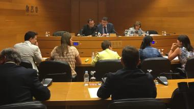 Els grups habiliten el calendari parlamentari de gener a juliol de 2017 per atendre la gran quantitat d’iniciatives Els grups habiliten el calendari parlamentari de gener a juliol de 2017 per atendre la gran quantitat d’iniciatives