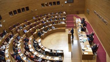 Les Corts aproven per unanimitat la prohibició de circs amb animals salvatges Les Corts aproven per unanimitat la prohibició de circs amb animals salvatges