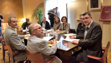 Les administracions valencianes mostren el seu suport per a la continuïtat del trinquet de Pelayo Les administracions valencianes mostren el seu suport per a la continuïtat del trinquet de Pelayo