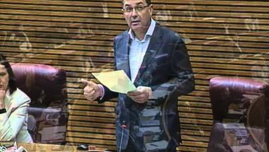 Les Corts Valencianes reparen la memòria de Guillem Agulló Les Corts Valencianes reparen la memòria de Guillem Agulló