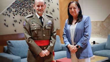 Llanos Massó recibe al jefe del Cuartel General Terrestre de Alta Disponibilidad