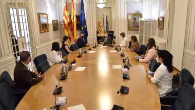 Visita del Comisionado General de UNRWA a les Corts