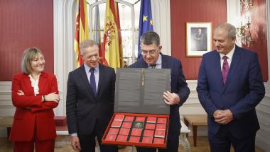 Visita del president del Senat a les Corts